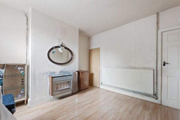 Wilford Crescent East, Nottingham, Nottinghamshire, NG2 2EF