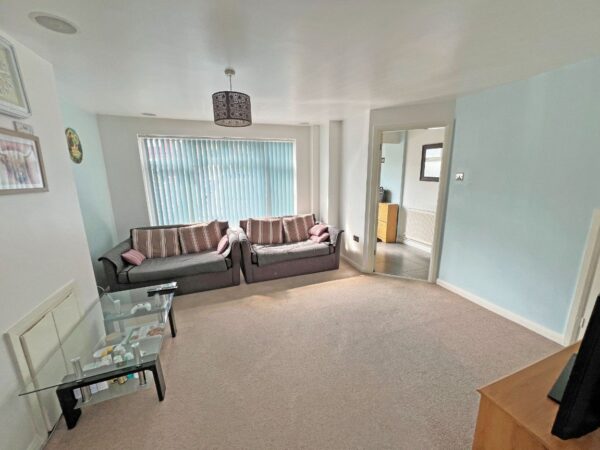 Chevin Avenue, Leicester, LE3 6PX