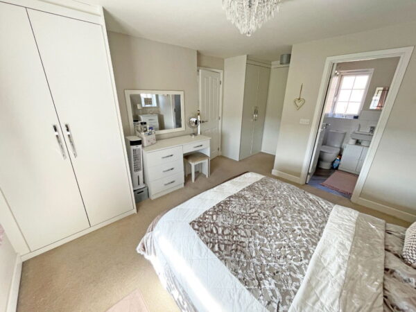 Saunders Drive, Coalville, Leicestershire, LE67 4ER