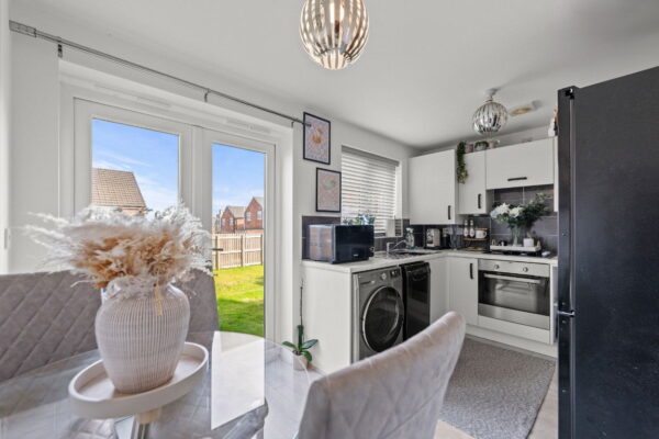 Masefield Way, Chesterfield, S42 5FX