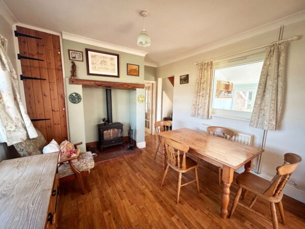 Railway Cottage, Welton-le-Marsh, Spilsby, Lincolnshire, PE23 5TD