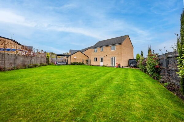 Corbett Chase, Gedling, Nottingham, NG4 4LU