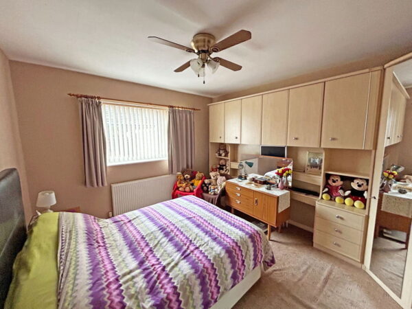 Dutton Avenue, Skegness, Lincolnshire, PE25 2HR