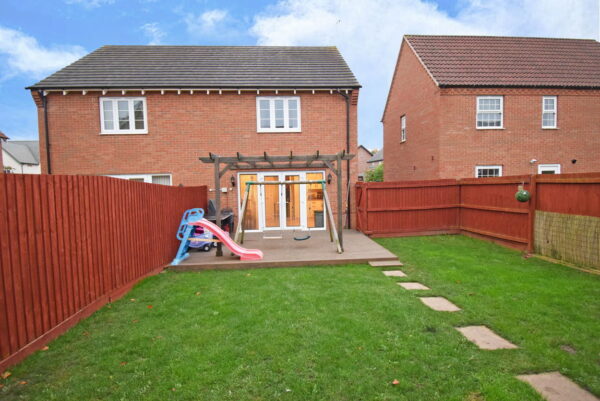 Howards Close, Ibstock, LE67 6DJ