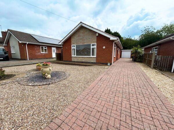 Elm Crescent, Burgh Le Marsh, Skegness, Lincolnshire, PE24 5EG