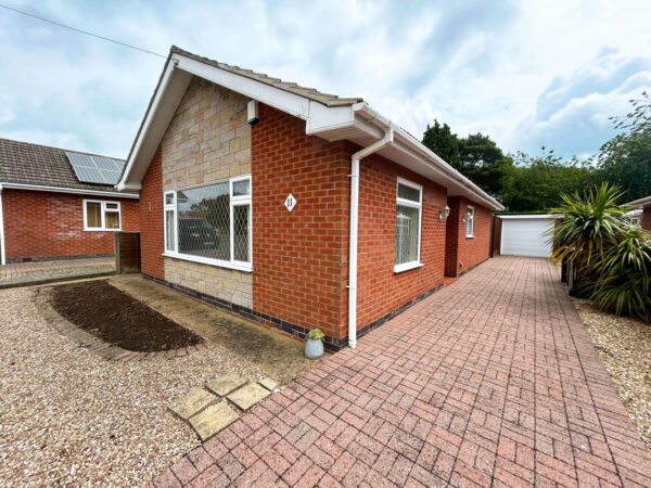 Elm Crescent, Burgh Le Marsh, Skegness, Lincolnshire, PE24 5EG