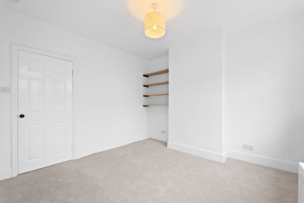 Dagmar Grove, Beeston, Nottingham, NG9 2BH