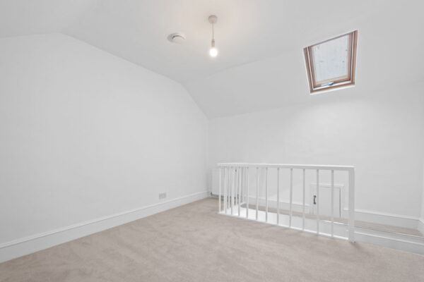 Dagmar Grove, Beeston, Nottingham, NG9 2BH