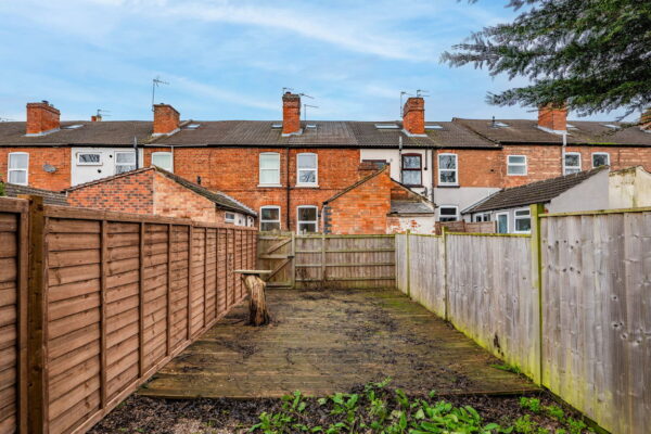 Dagmar Grove, Beeston, Nottingham, NG9 2BH