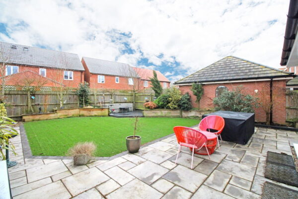 Marsh Drive, Husbands Bosworth, Lutterworth, Leicestershire, LE17 6PU