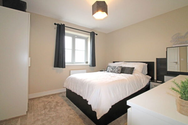 Pintail Circle, Biddenham, Bedford, Bedfordshire, MK40 4UL