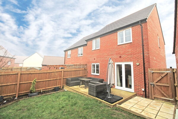 Pintail Circle, Biddenham, Bedford, Bedfordshire, MK40 4UL