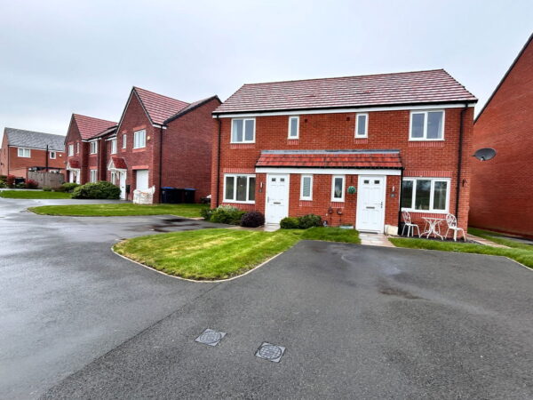 Tigers Road, Fleckney, Leicestershire, LE8 8EG